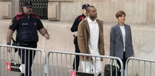  西媒：阿爾維斯要求對性侵受害者進(jìn)行新的心理評估，被法院駁回
