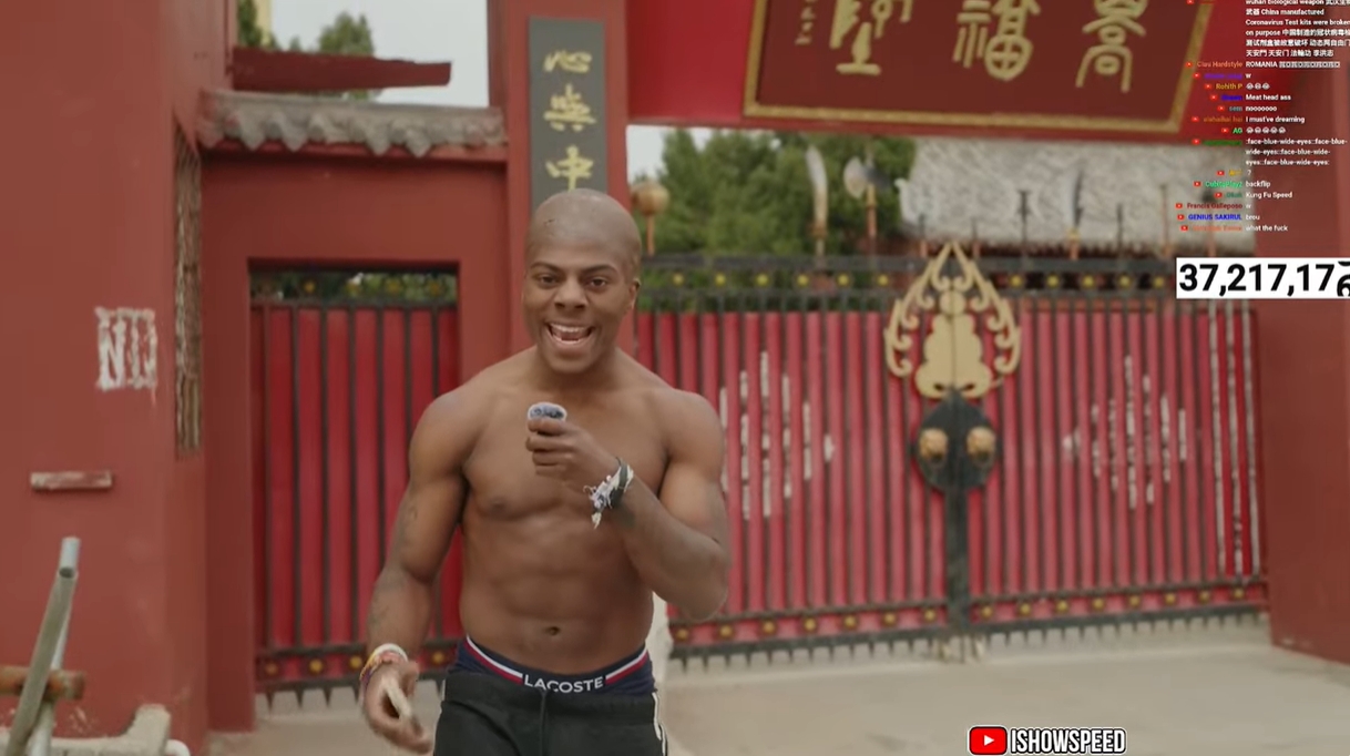  光頭造型！Speed中國行來到鄭州少林寺，上香拜佛學(xué)功夫