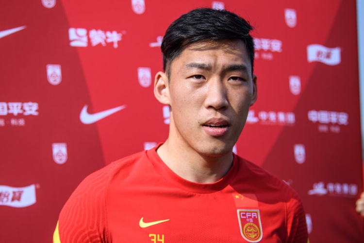  北青體育：朱辰杰是否以“面具人”形象出戰(zhàn)18強賽，仍需多方溝通