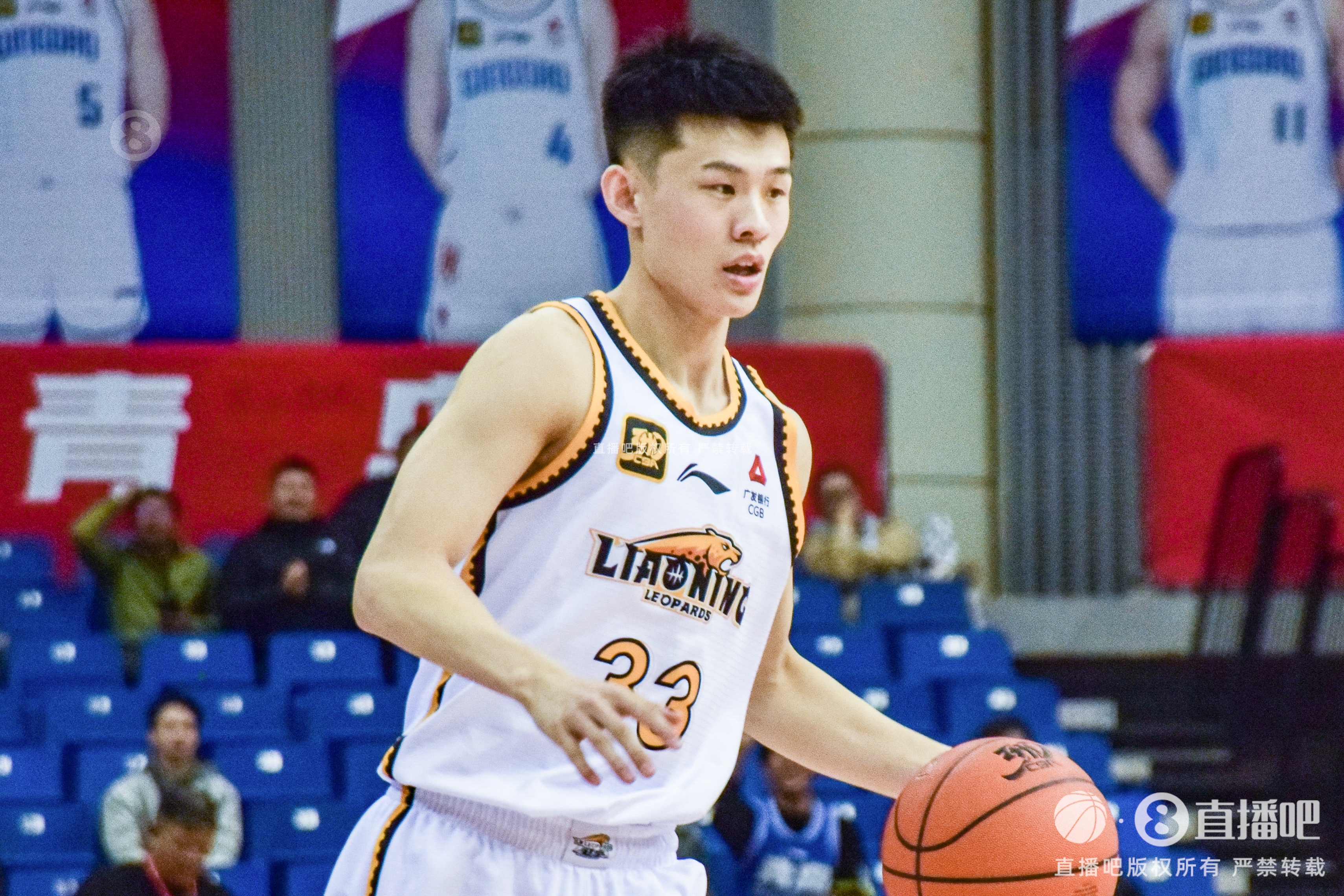  表現(xiàn)可圈可點！王嵐嵚替補29分鐘 7中5&三分4中2貢獻12分4助2斷