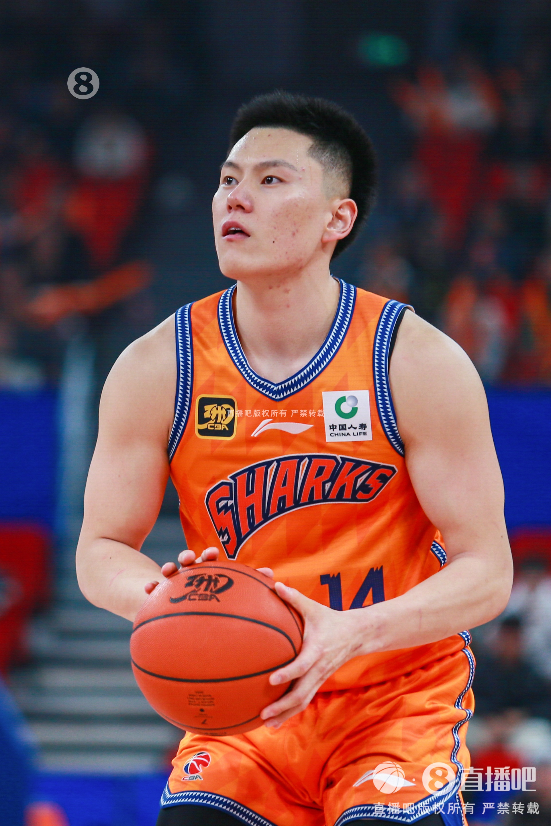  手感火熱！李弘權(quán)半場三分6中5得到15分3板0失誤