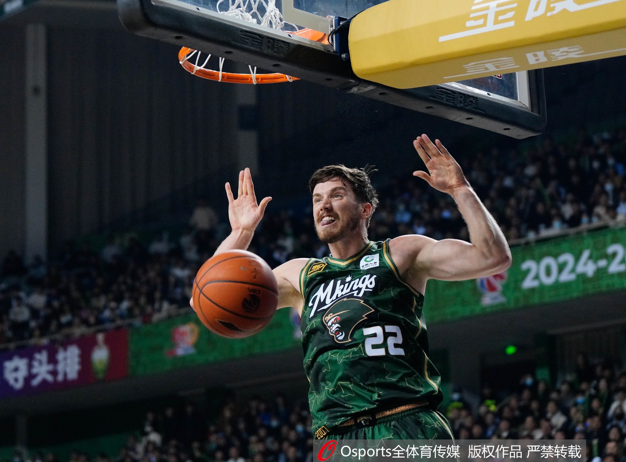  積極高效！利夫半場8中6拿到14分6板2助1斷
