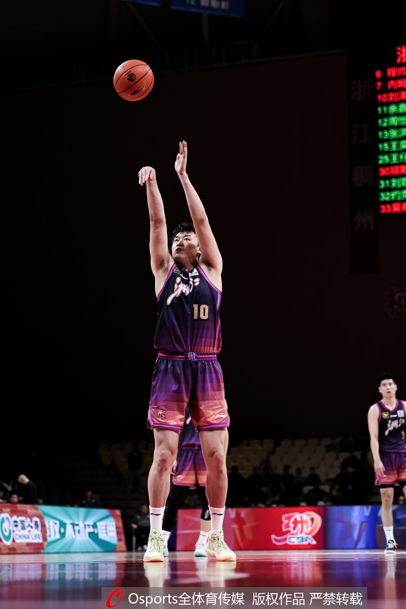  高效替補！劉澤一13投7中&罰球4中3得18分7板 得分并列全隊最高