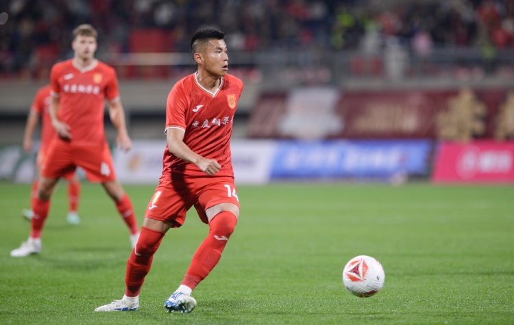  重慶銅梁龍官方：程燁桐傷缺2-3周，黃希揚傷缺1周